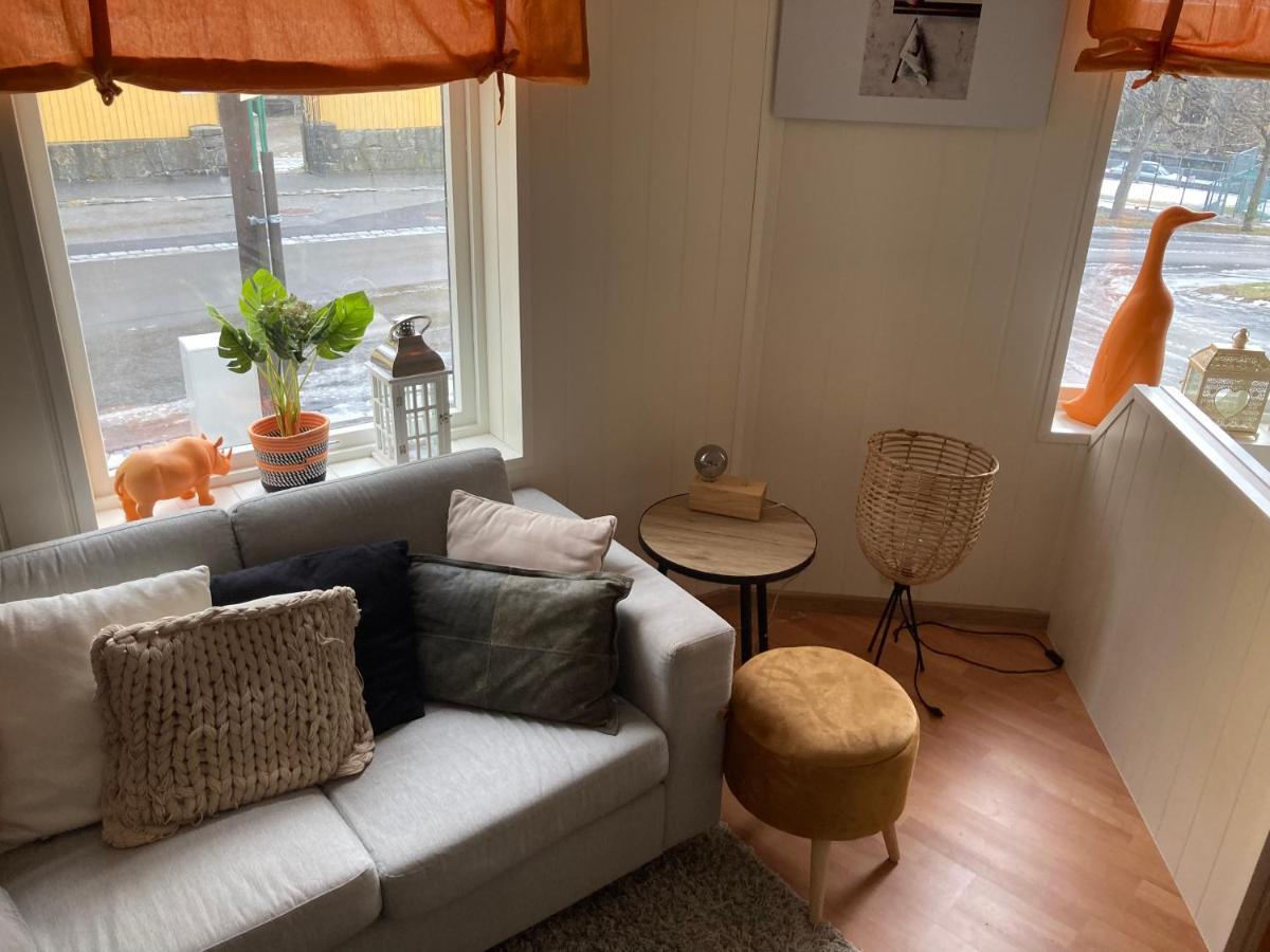 Downtown Historical House With Renovated Apartments Alesund Bagian luar foto